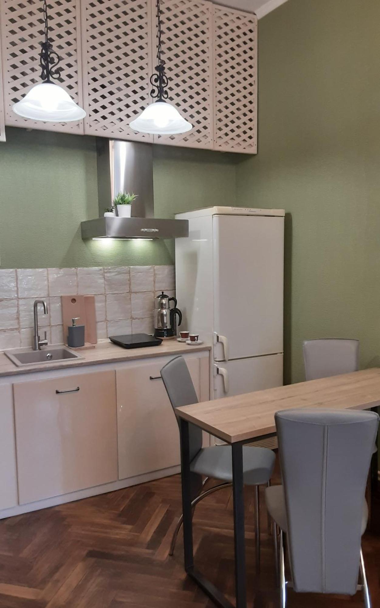 Apartment On Yevreis'Ka Street โอเดสซา ภายนอก รูปภาพ